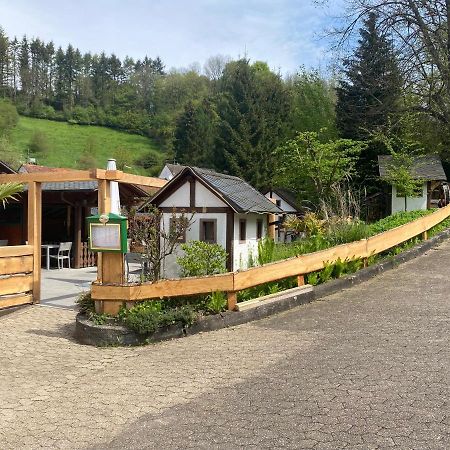 Hotel-Restaurant Theis-Muehle Biersdorf 외부 사진