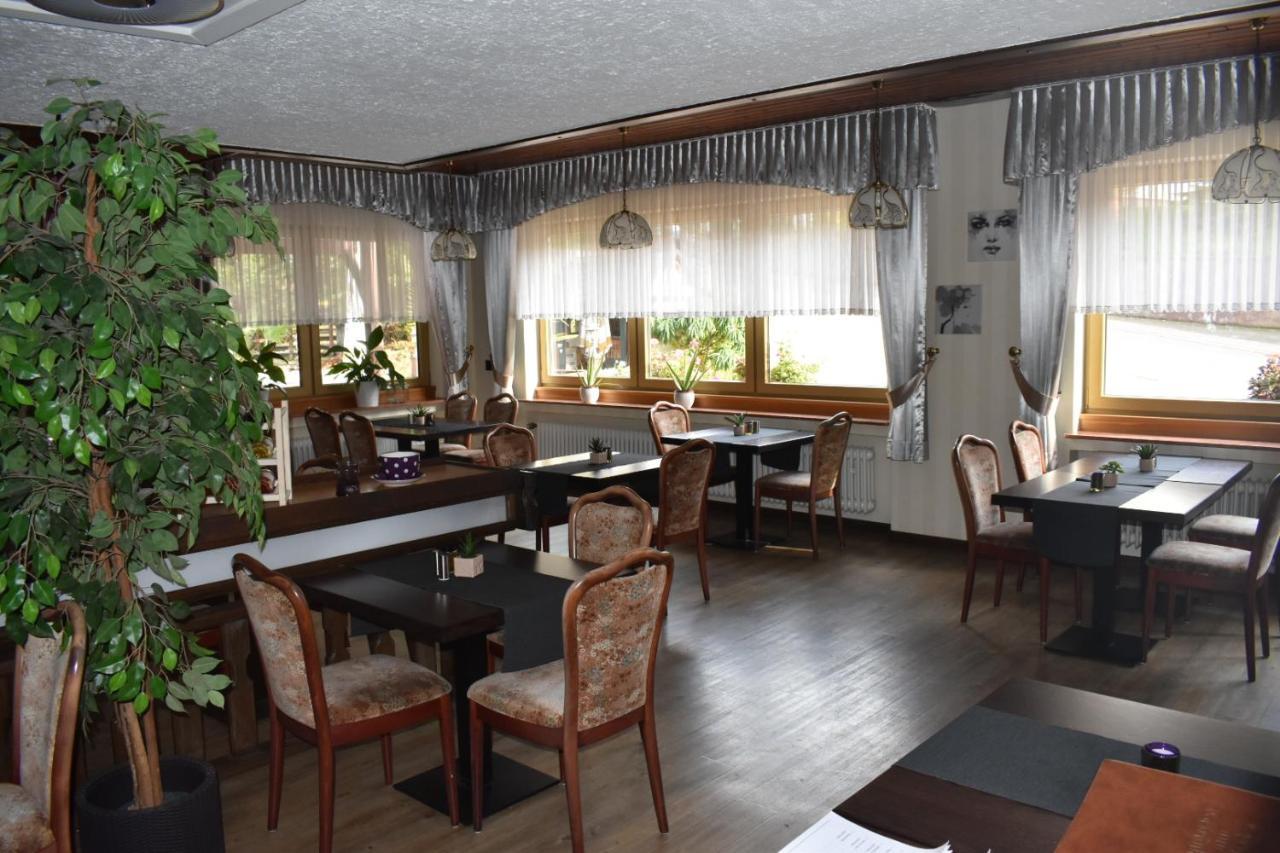 Hotel-Restaurant Theis-Muehle Biersdorf 외부 사진